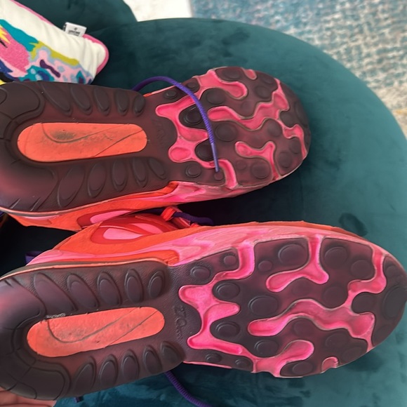 Nike Air Max 270 React - Picture 11 of 11